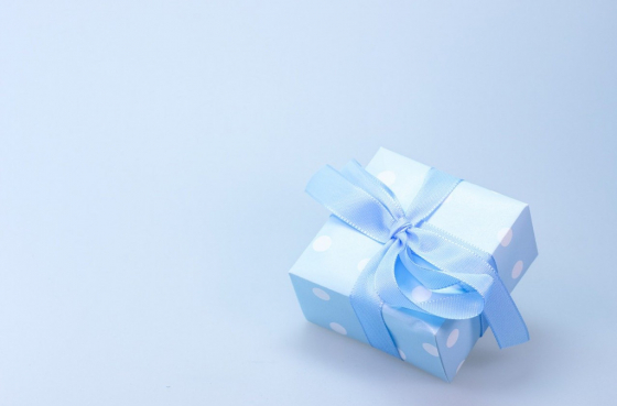 Un fondant parfumé en forme de cadeau